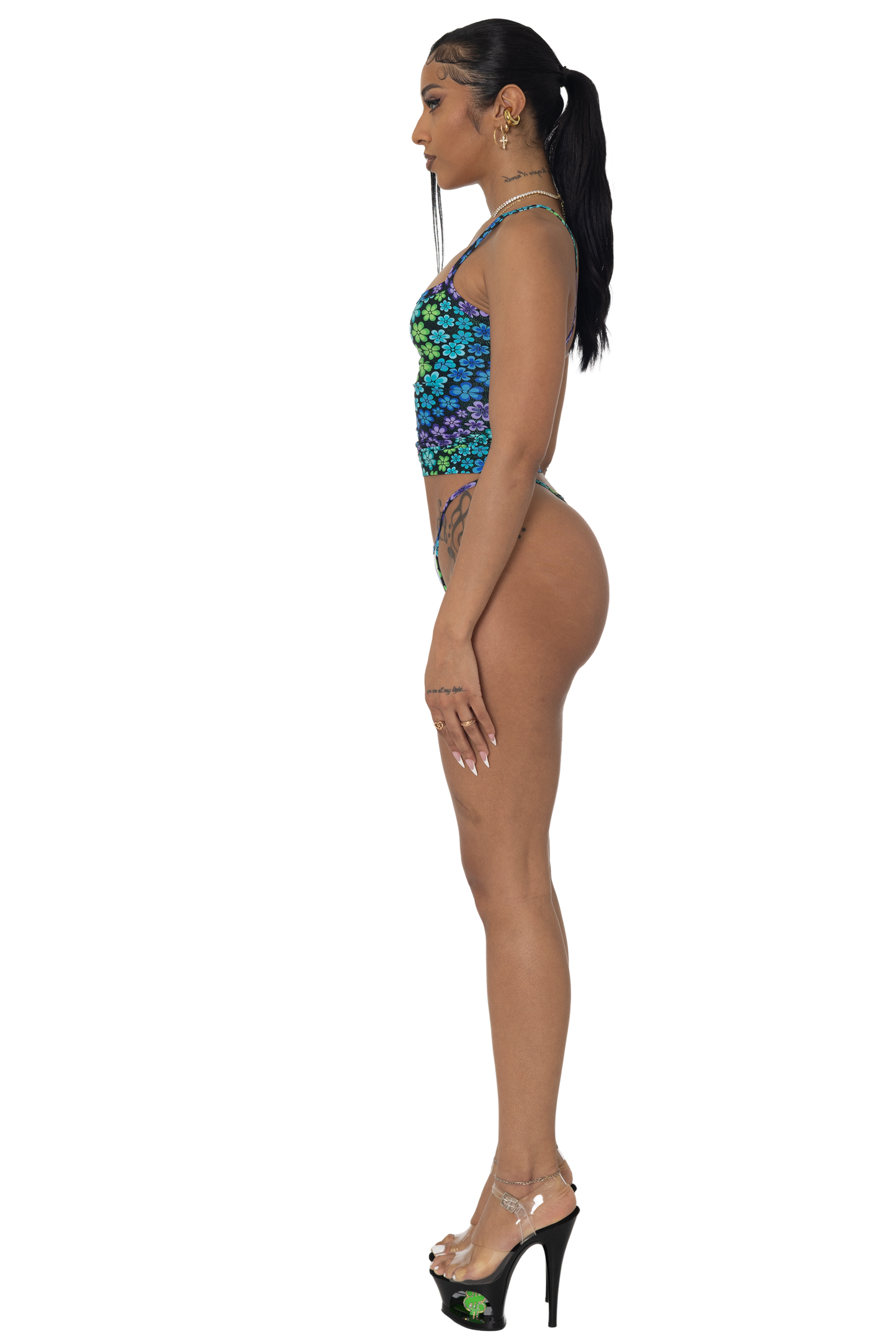 2 Go Thongs in Trance/Hyō